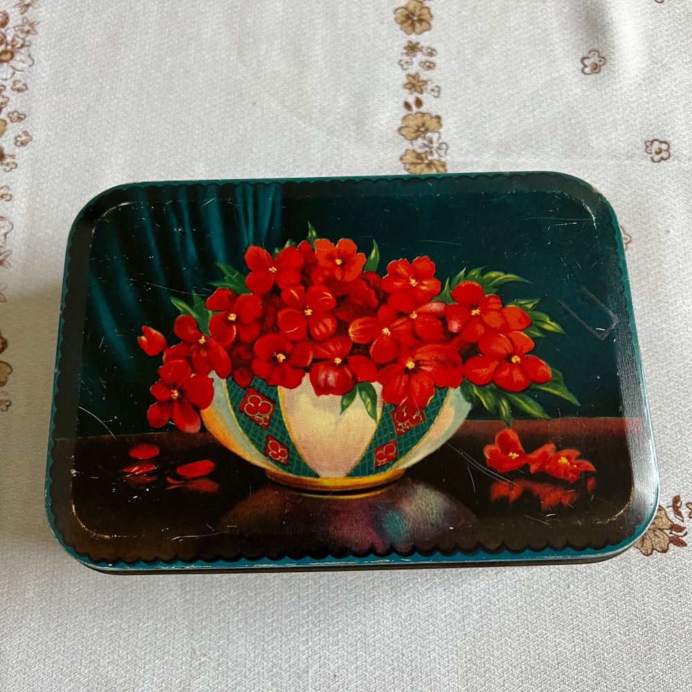 Vintage McVitie & Price Biscuit Tin